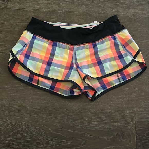 Seawheeze Lululemon special edition plaid speed shorts EUC - Picture 1 of 5